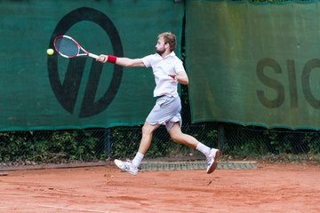 Bild 338 - Herren Tus Holstein Quickborn - Hamburger Polo Club